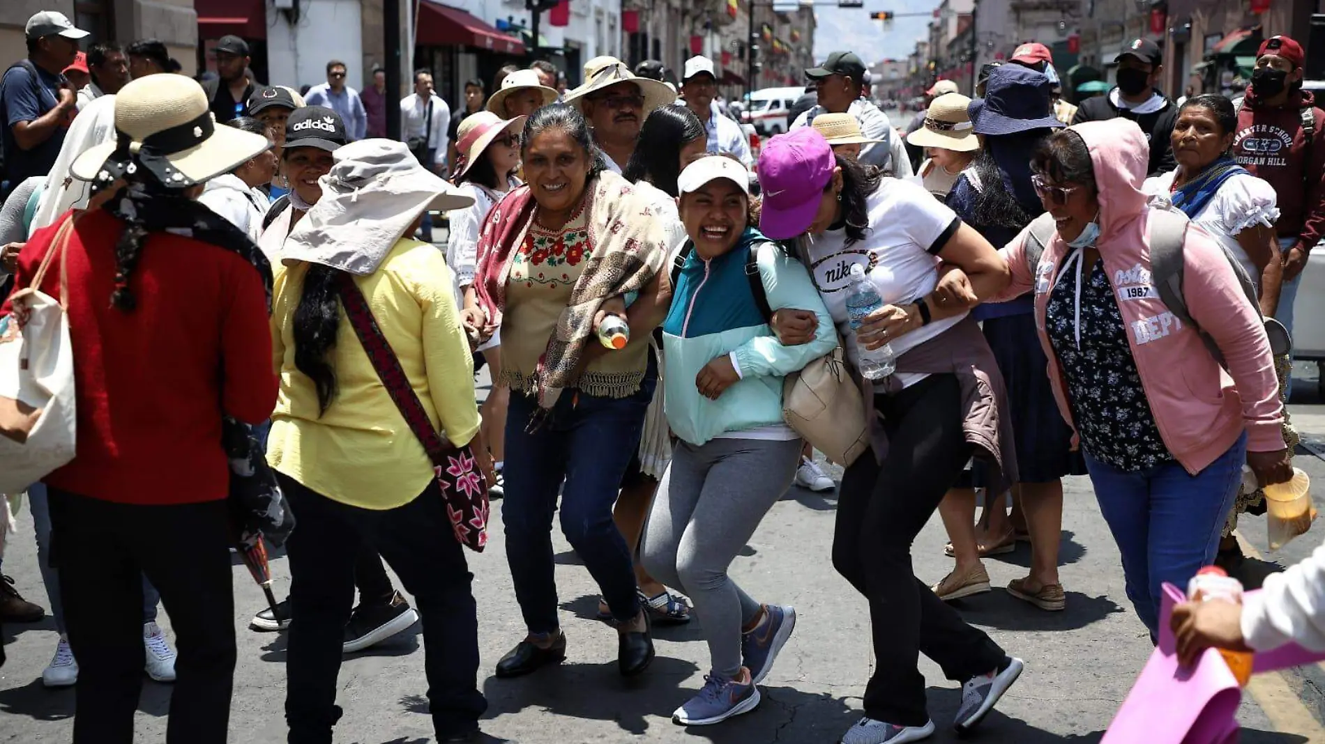 Indigenas celebran victoria